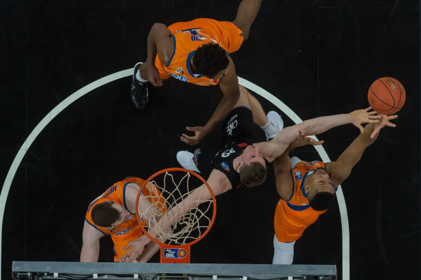 中国篮球的 中国篮球的