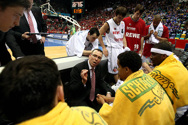 转换进攻跑 转换进攻跑