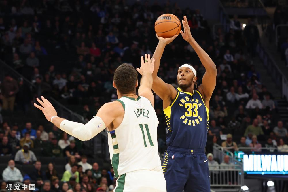 26岁的拉 26岁的拉