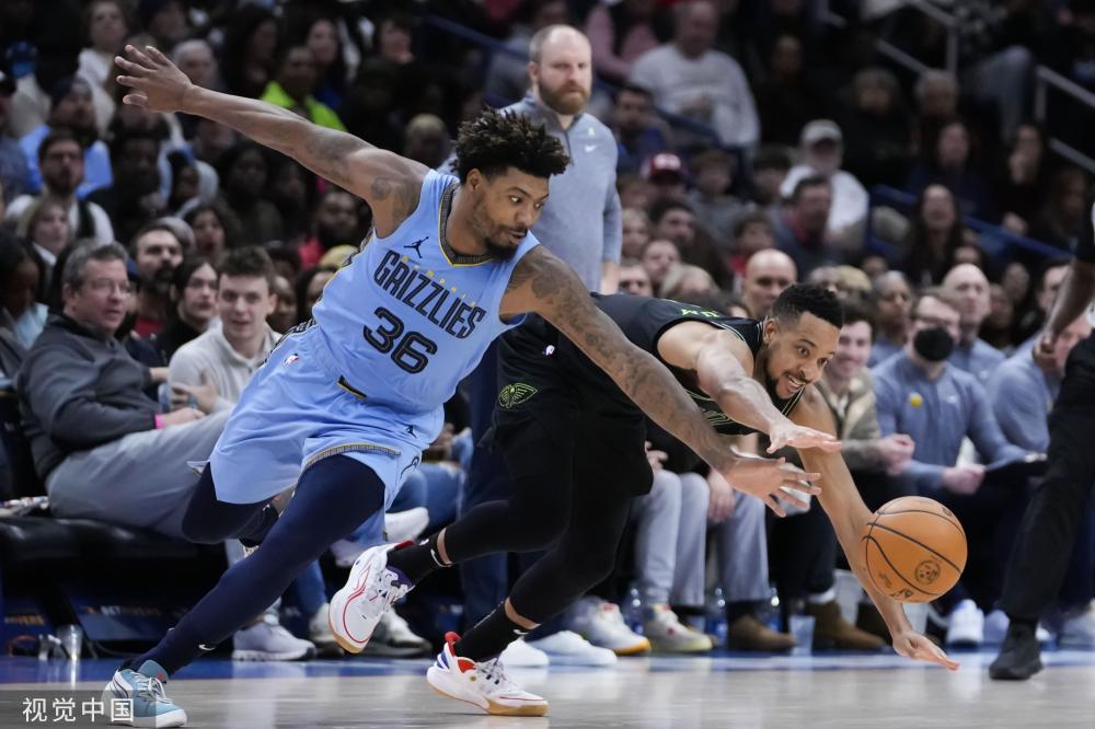 赛的临场发 赛的临场发