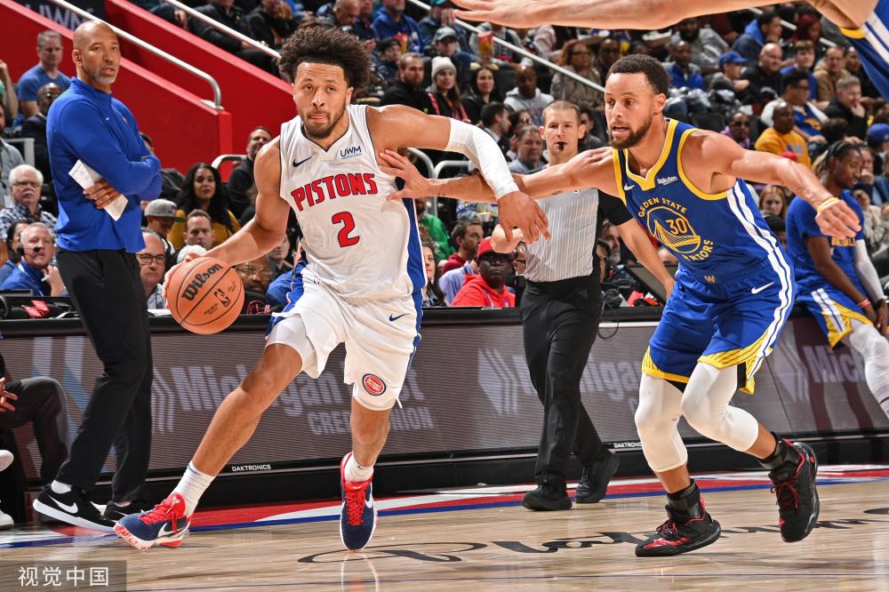 实时跟踪球 实时跟踪球